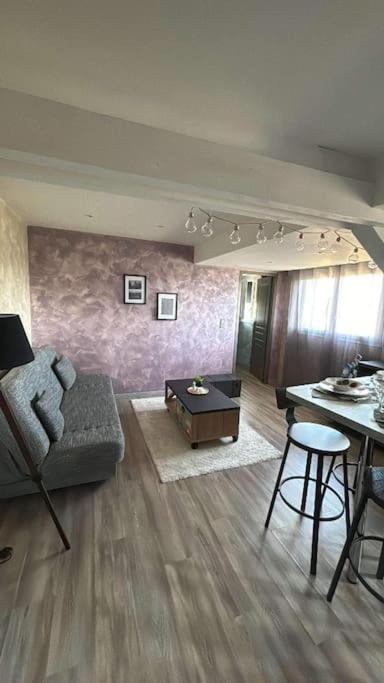 Le Petit Ardennais Charleville-Mézières Esterno foto